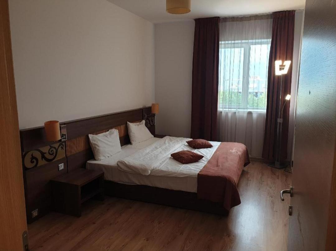 Marcy Apartament Apartment Bucureşti Ngoại thất bức ảnh