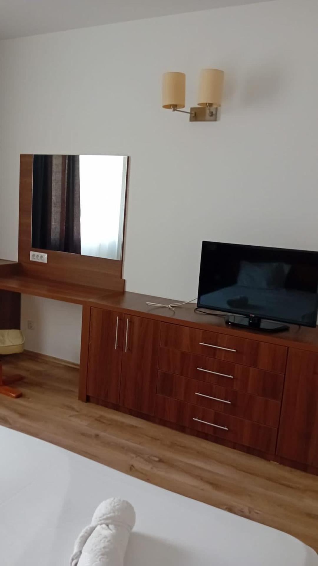 Marcy Apartament Apartment Bucureşti Ngoại thất bức ảnh